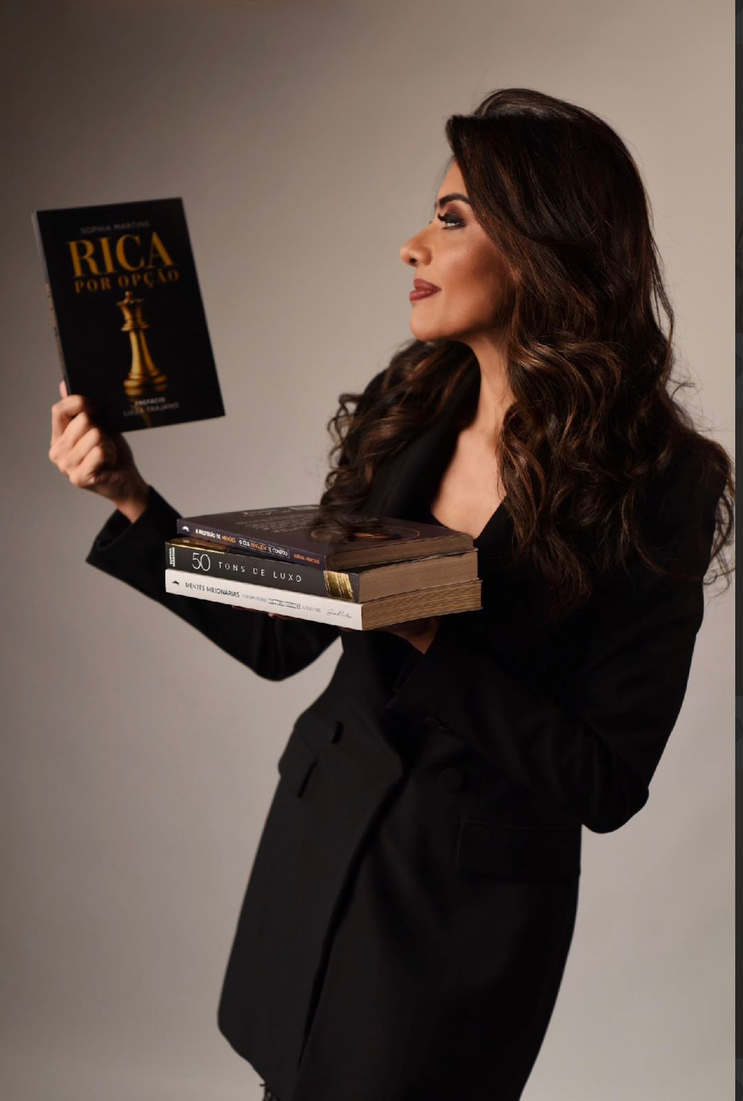 WhatsApp-Image-2026-03-31-at-12.01.17-1 Sophia Martins lança "Rica por Opção" em Balneário Camboriú no dia 15 de maio