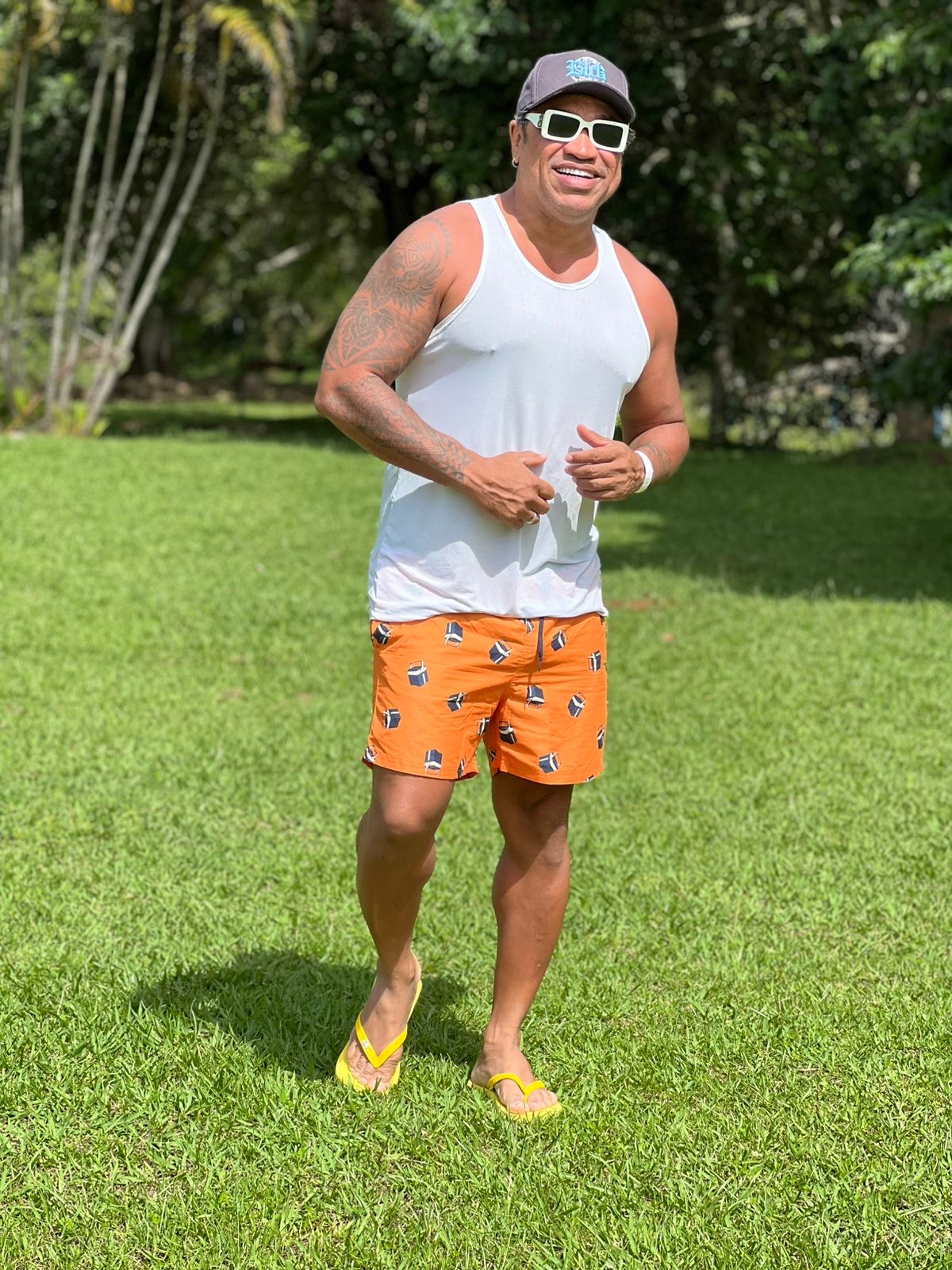 bc189ce2-4fe3-42a8-bafa-c8e661c1c6f3 Sebah Vieira pós carnaval tira alguns dias de descanso no Guarany Eco Resort e lança música