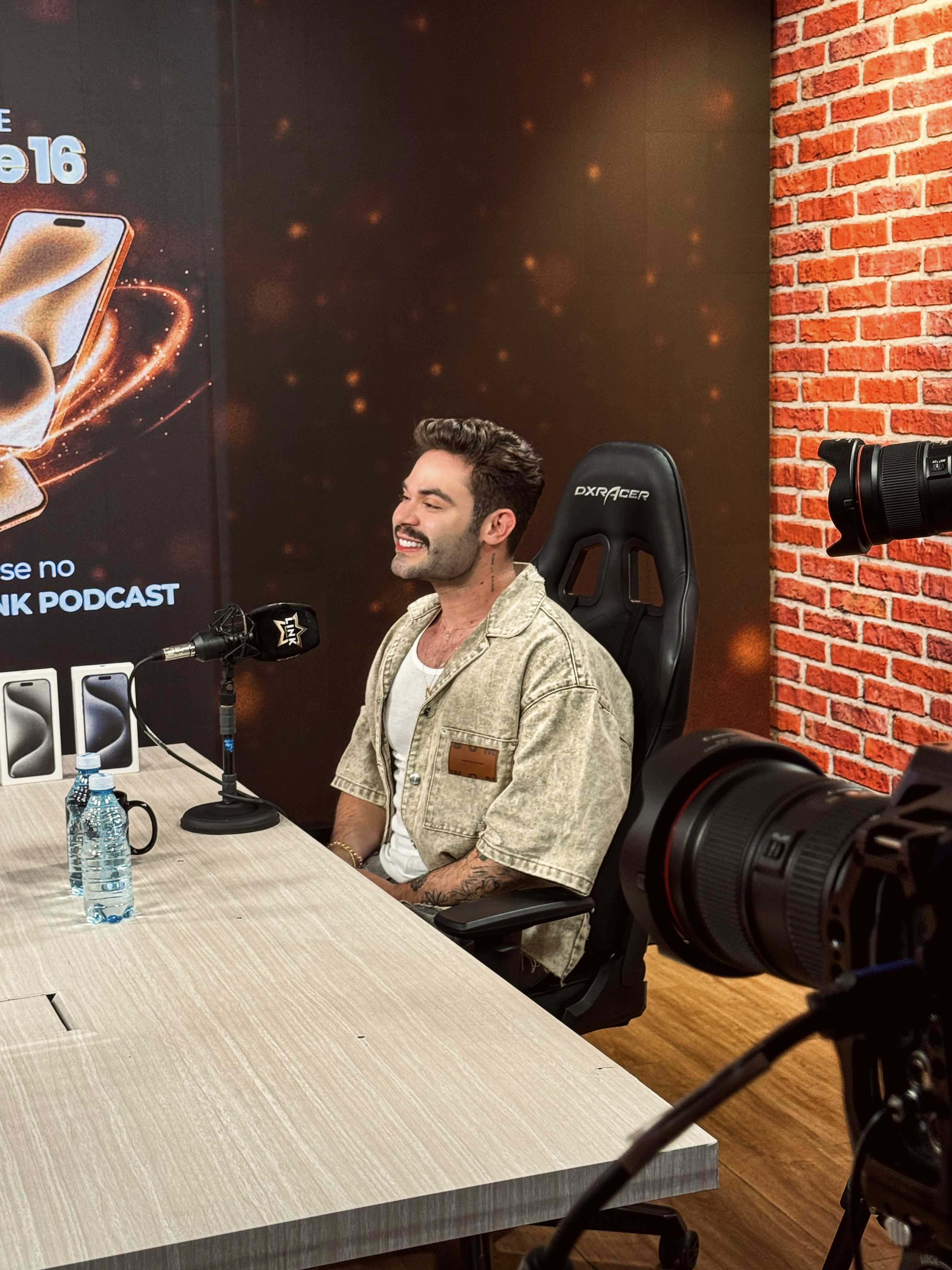 Facetune_25-09-2024-17-49-05.jpg Arthur Sousa: Uma das vozes mais influentes quando o assunto é reality show no Brasil