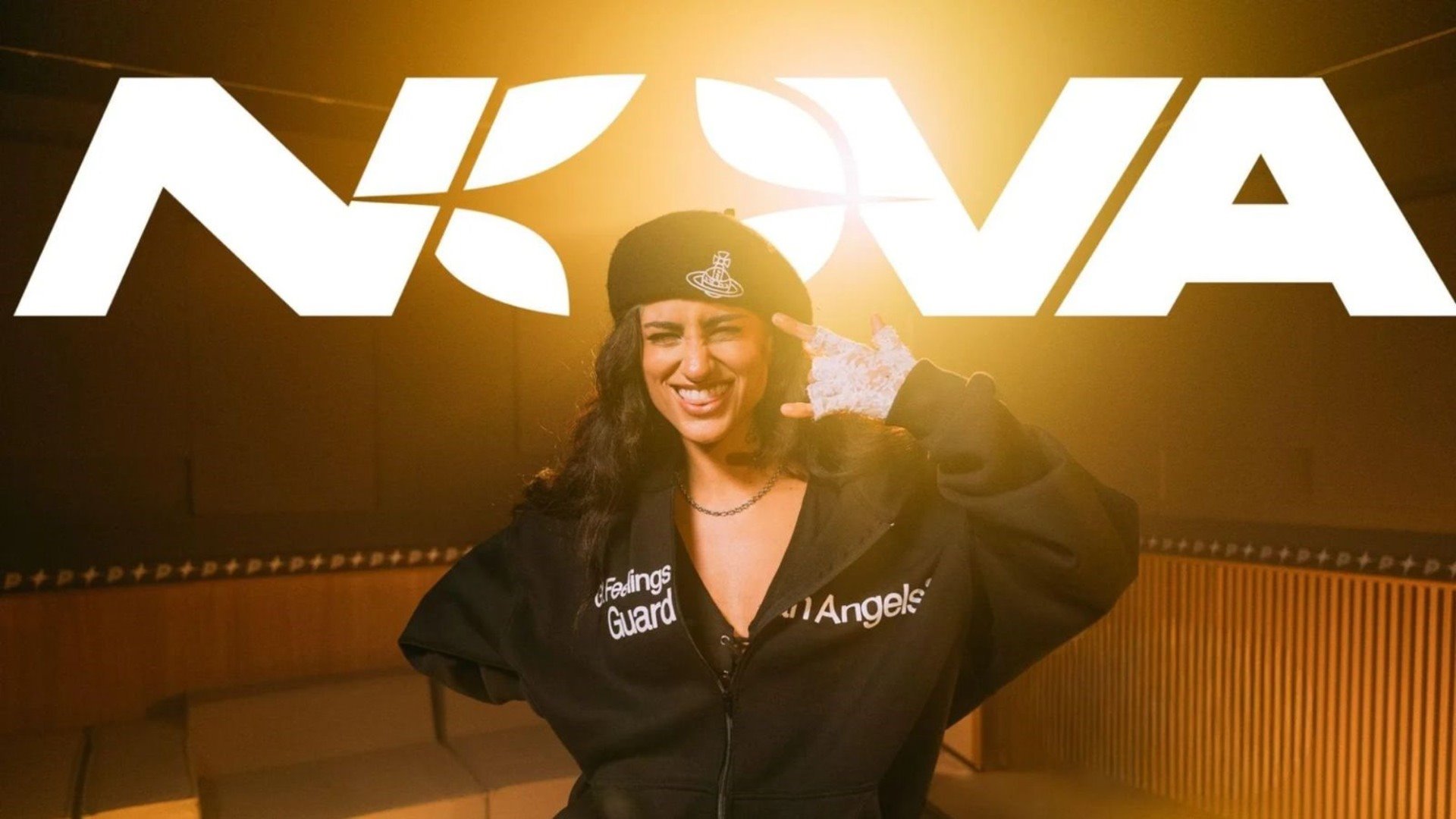 Day Limns no primeiro programa do "Nova" da Podpah Records