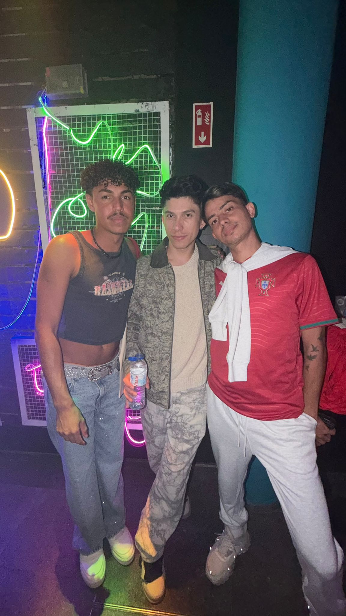 WhatsApp-Image-2026-04-12-at-18.27.09 Dj Rayka Vittar e o Hair Stylist Danilo Reis se apaixonam após noite intensa em Lisboa, Portugal