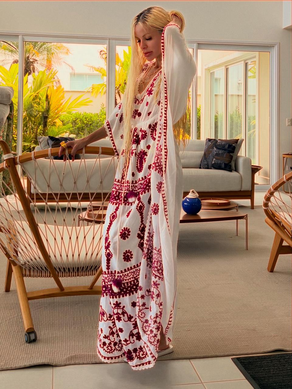 WhatsApp-Image-2026-04-17-at-13.07.34 Fhabi Hanna relembra passagem na MTV e projeta novos passos na música