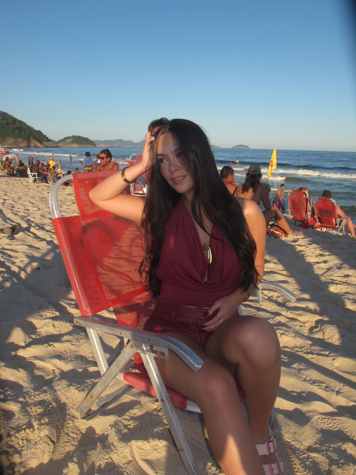 WhatsApp-Image-2026-04-17-at-14.06.58-1 Influenciadora Julia Pimentel esgota coleção Nights In Rio em menos de 1 hora