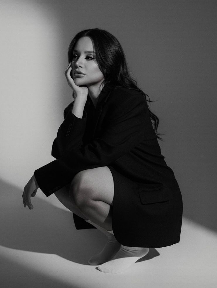 WhatsApp-Image-2026-04-22-at-22.27.01-2 Larissa Sant’Ana transforma rotina real em negócio digital e conquista público